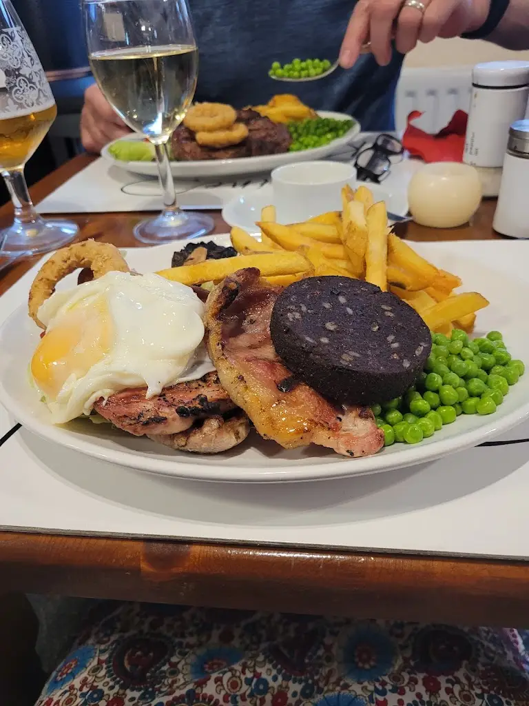 Candles Restaurant_Ingoldmells_slider_image_2