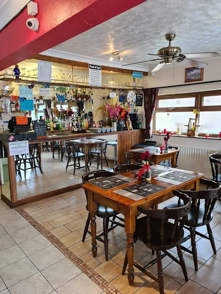 Candles Restaurant_Ingoldmells_slider_image_3