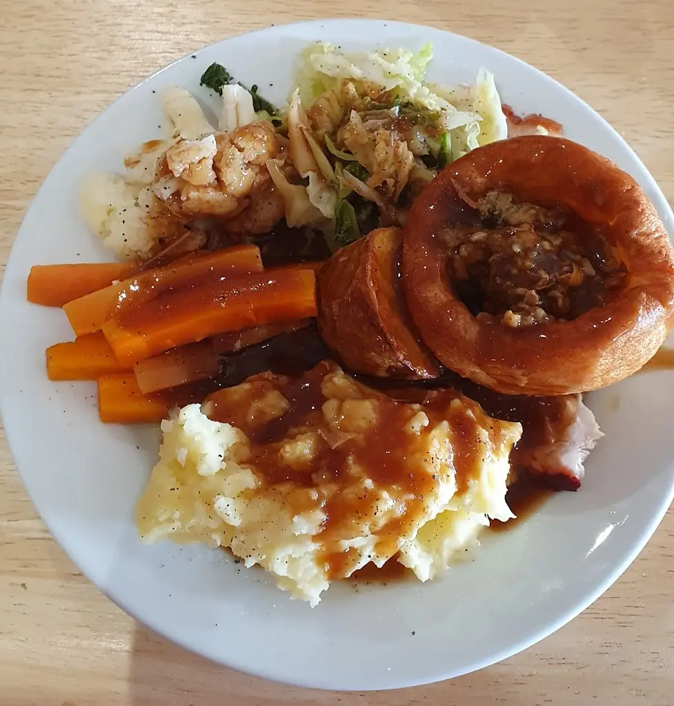 Marilyn Wilkinson_The Moody Cow_Ingoldmells_review