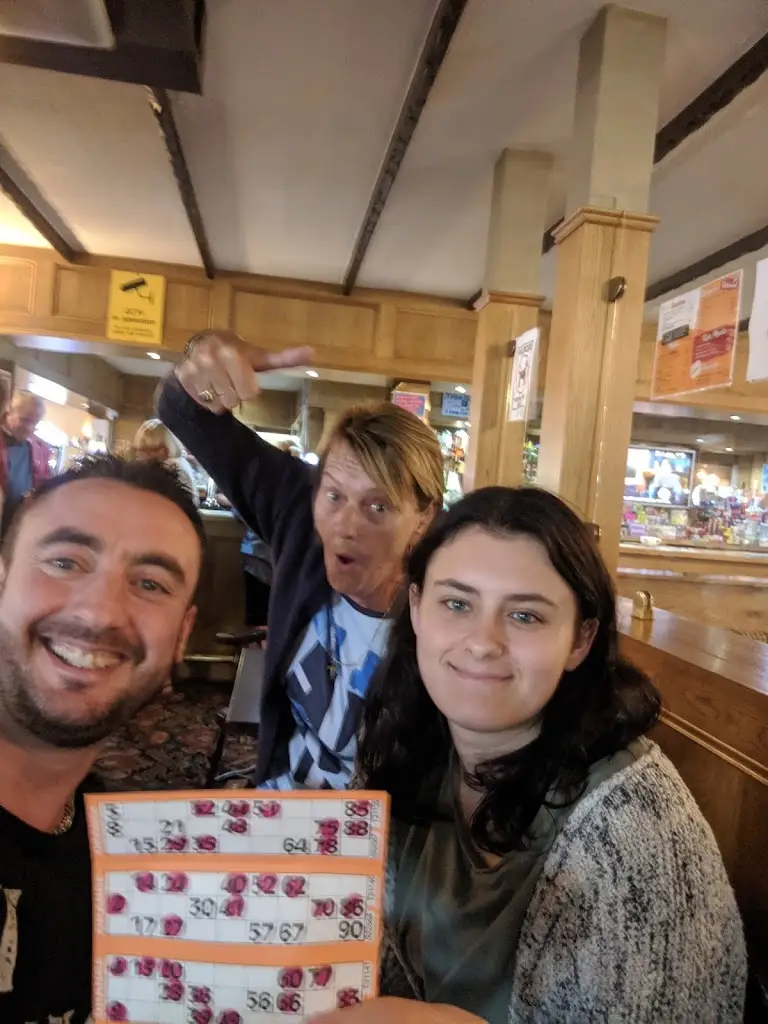 Mark Ravenhill_Four Winds Tavern_Ingoldmells_review