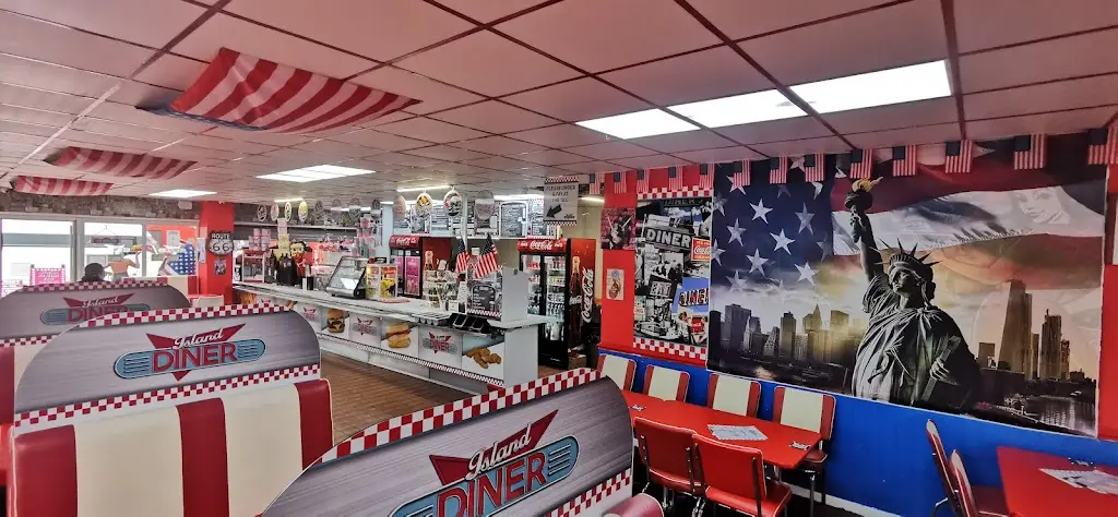 Grant Bartram_Island Diner_Ingoldmells_review