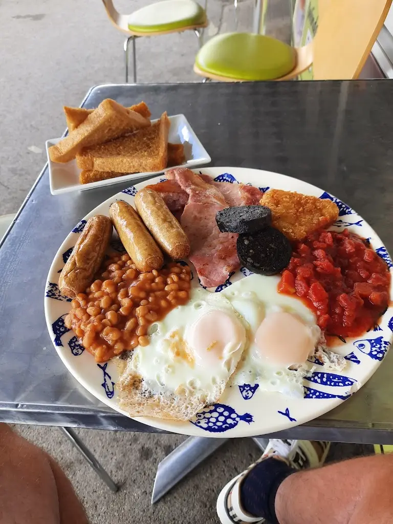 Wayne_Windsor Café_Ingoldmells_review