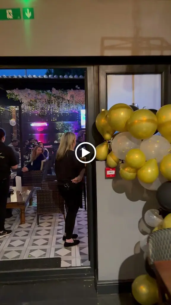 The Wama's Lounge_Kettering_slider_image_2