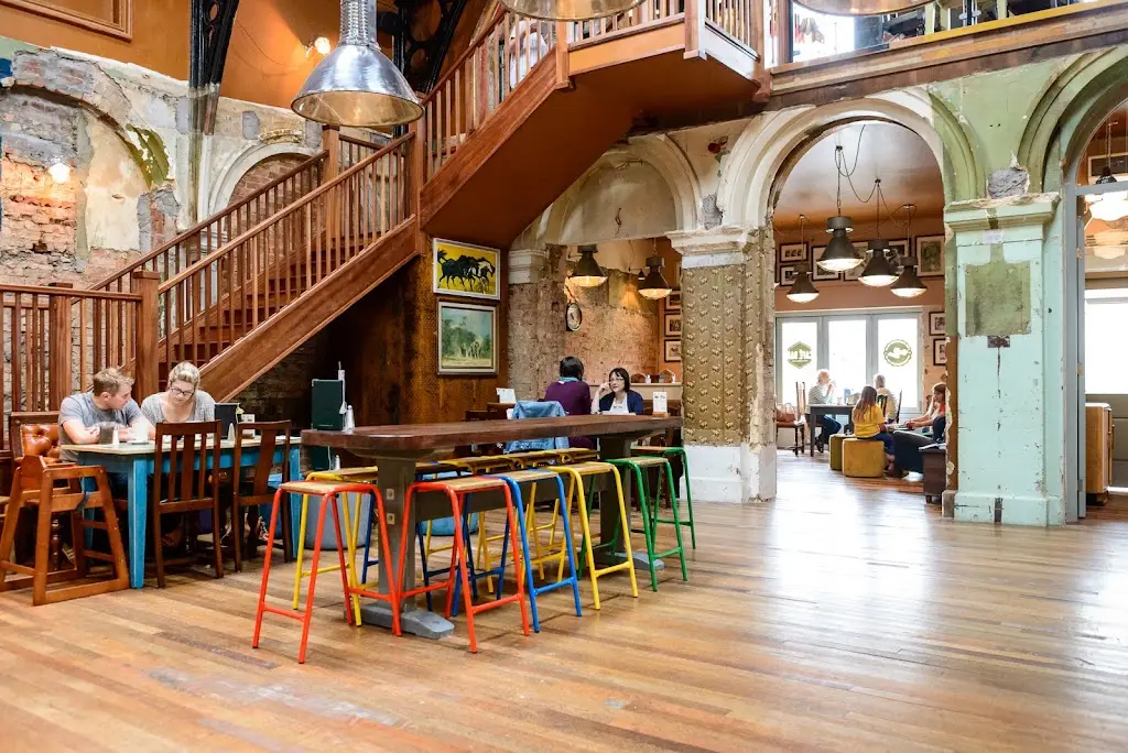 Kino Lounge_Kettering_slider_image_1