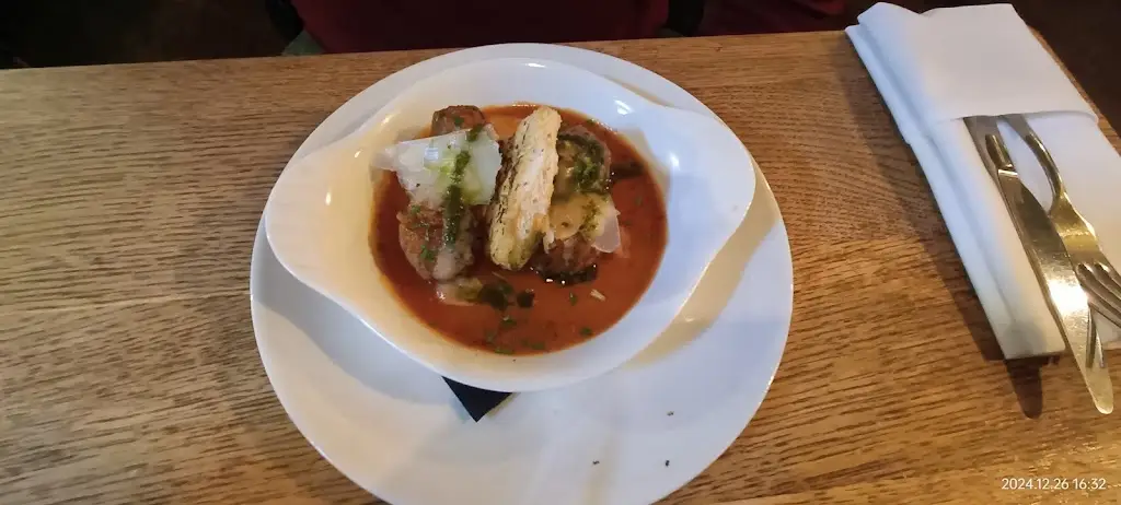 Yves Wu_Branded Sevenoaks_Kemsing_review