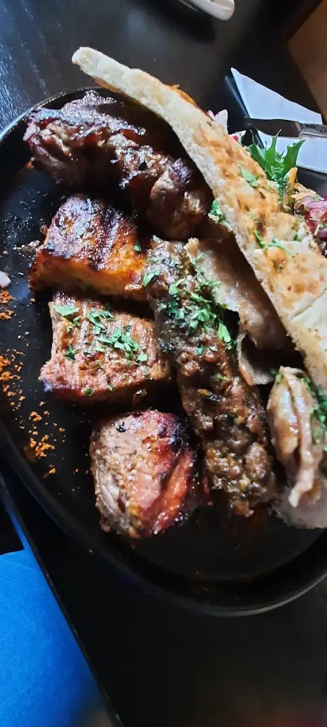 Dorcus Baloyi-Hilditch_Hilal Restaurant_Kemsing_review