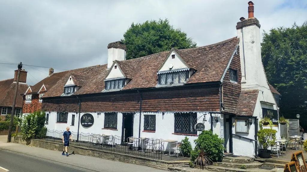 Hilal Restaurant_Kemsing_slider_image_3