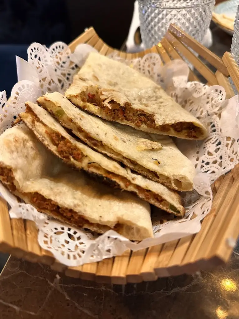 Menu_Qissa_Kemsing_image_6