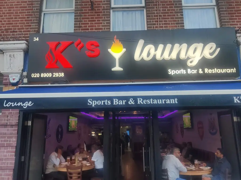 J T_K's lounge_Kenton_review
