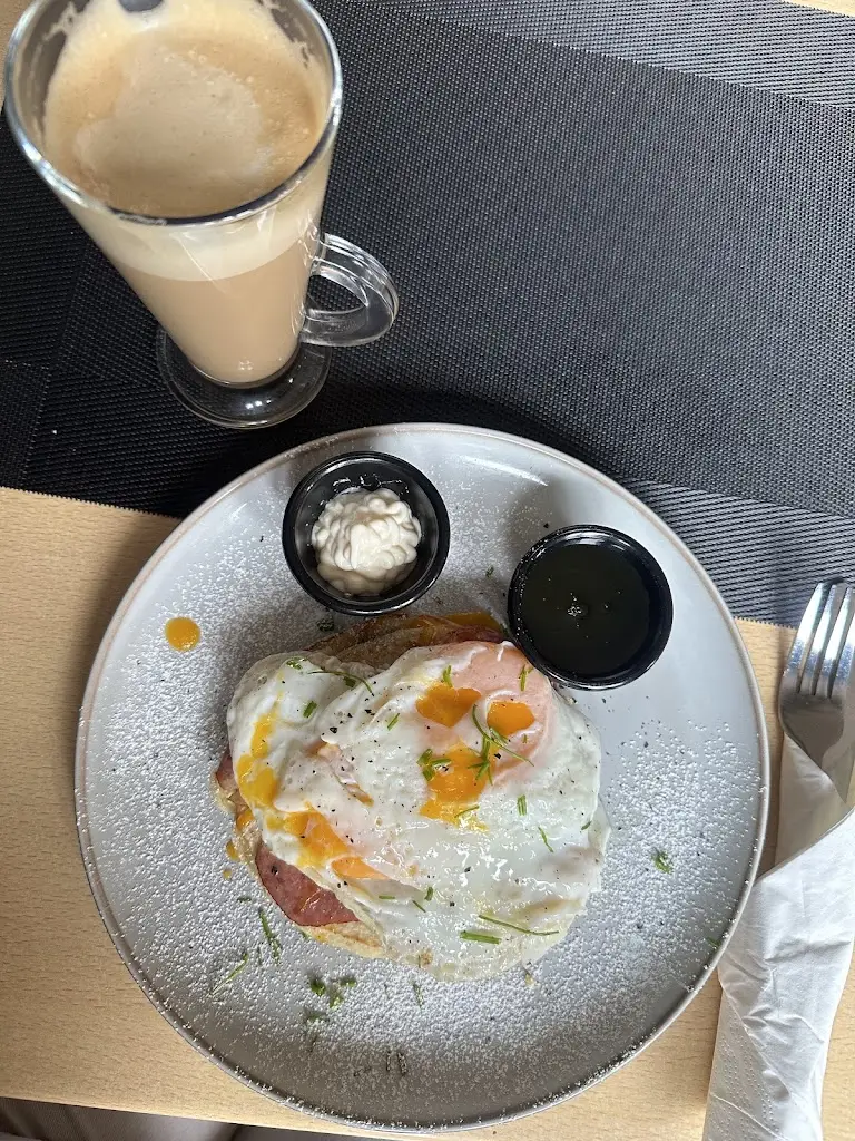 Menu_The Eden Lounge_Kenton_image_4