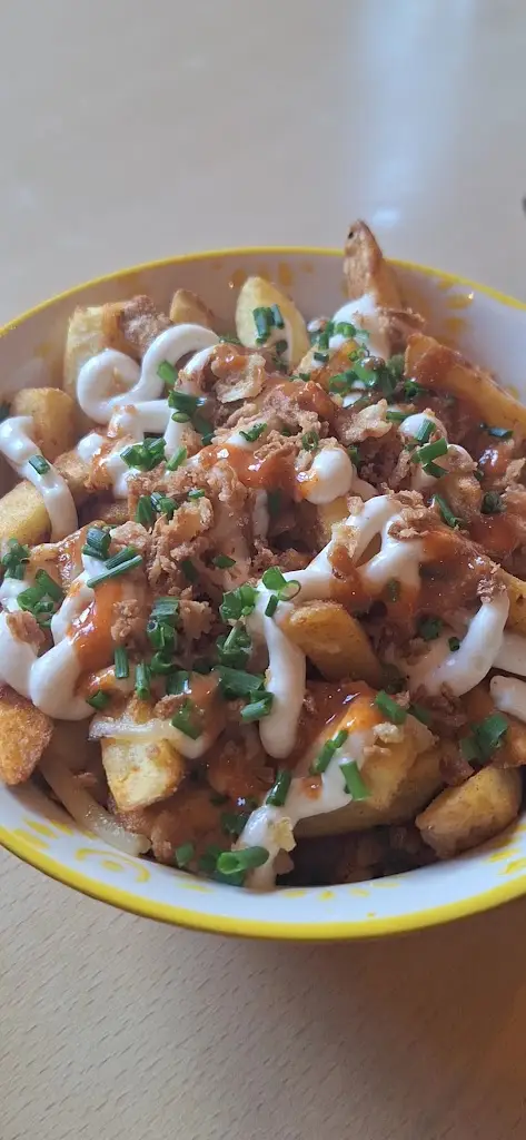 The Eden Lounge_Kenton_slider_image_2