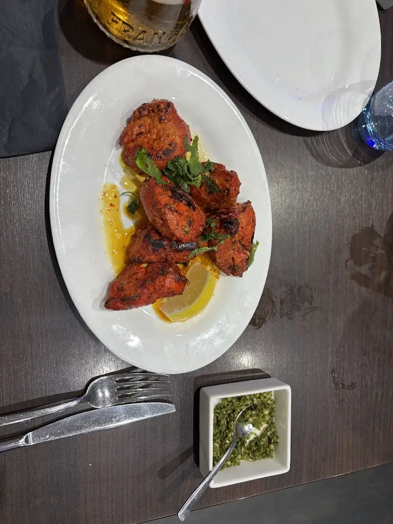 anand bhawsar_Blue Ginger Bar and Restaurant_Kenton_review
