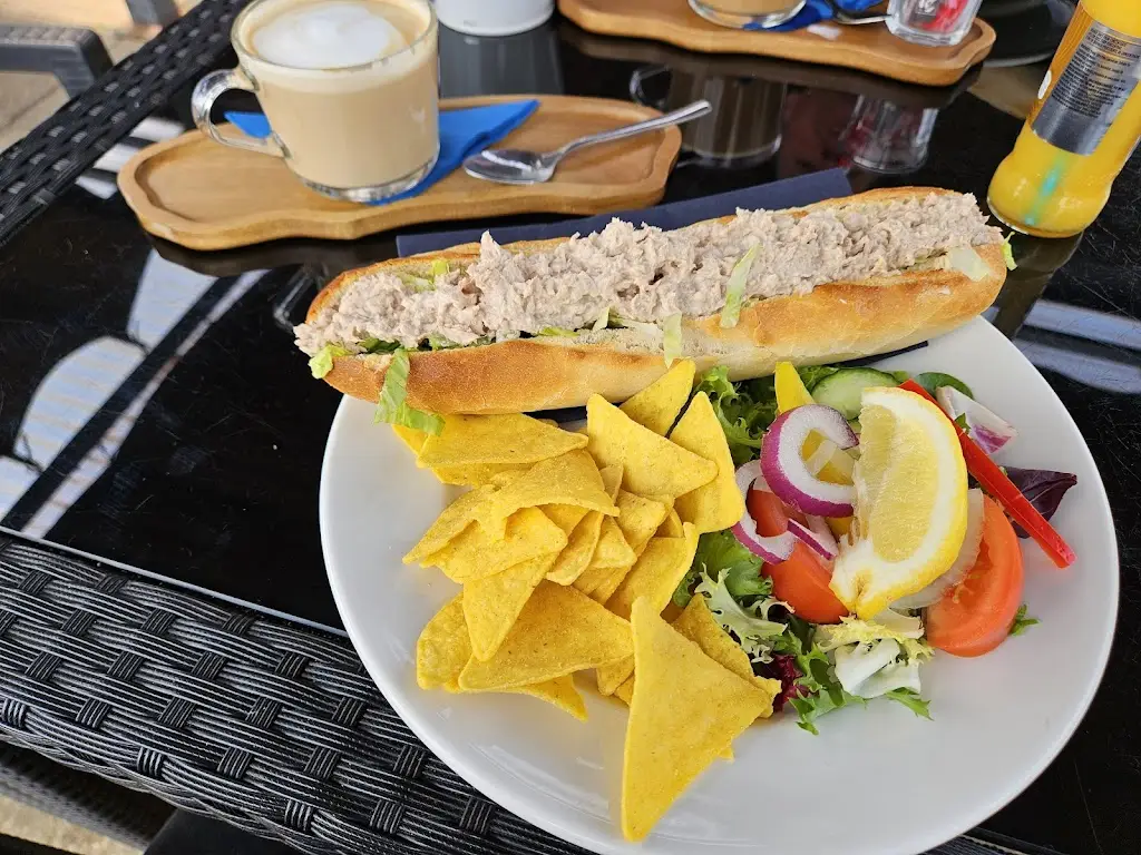 Jennifer Begley_The Waterfront_Kessingland_review