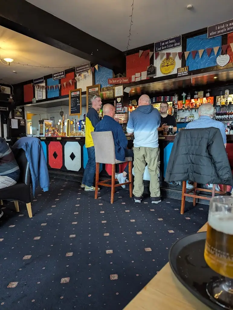 Derek Walsh_Sailors Home_Kessingland_review