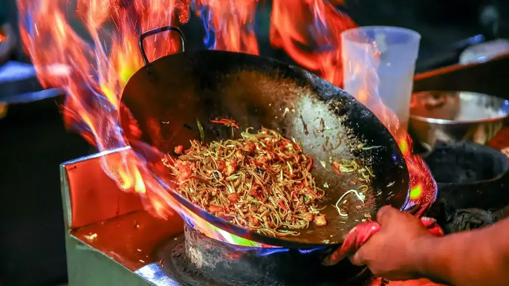 happy wok chinese takeaway_Kessingland_slider_image_3