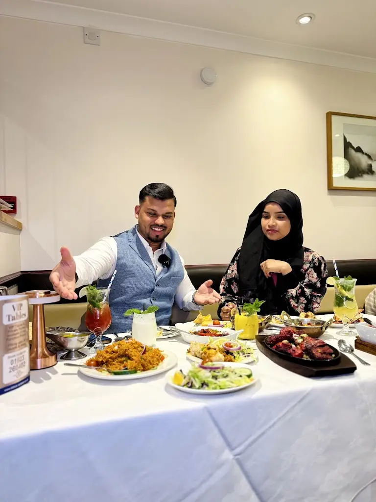 Mohammad Tuhin miah_Abbots Tandoori_Abbots Langley_recensione