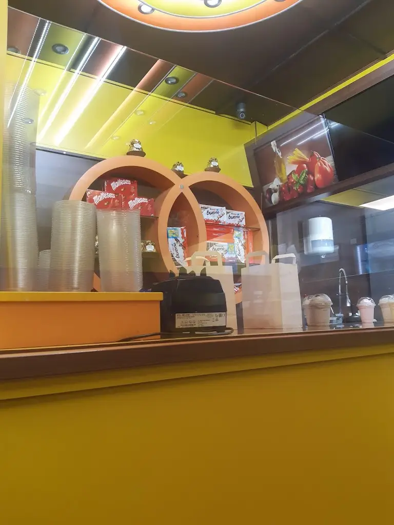 Louise Allen_Tuscany Pizza_Balsall Common_review