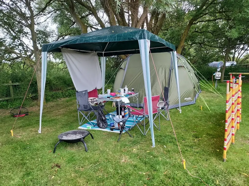 Visas Mano_Beach Hut_Kessingland_review