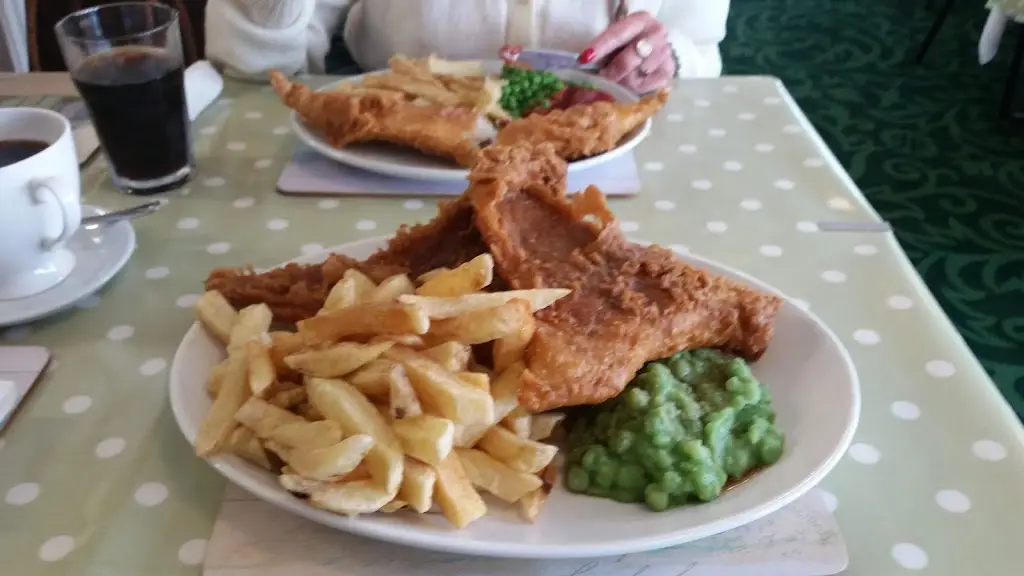 Menu_Beach Fish & Chip Shop_Kessingland_image_6