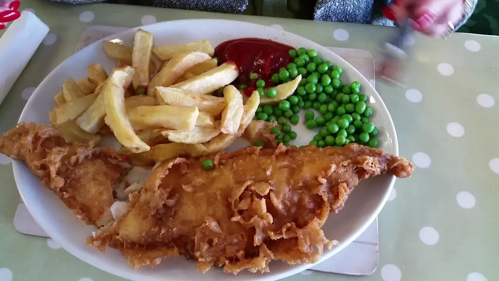 Beach Fish & Chip Shop_Kessingland_slider_image_2