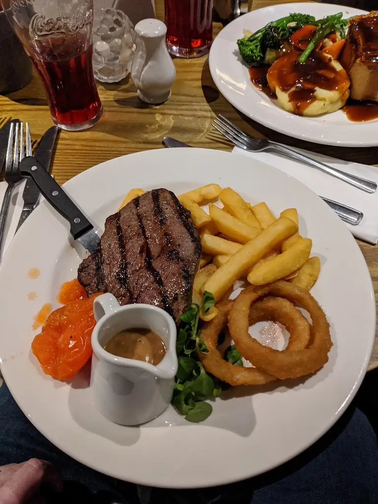 Menu_Bear Inn_Balsall Common_image_7