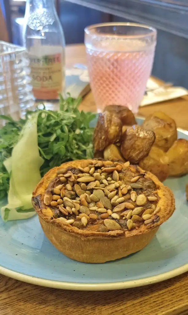 mighty1osiris_Bear Inn_Balsall Common_review