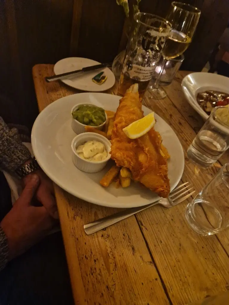 Chloe Sills_Harringtons On The Hill_Kenilworth_review