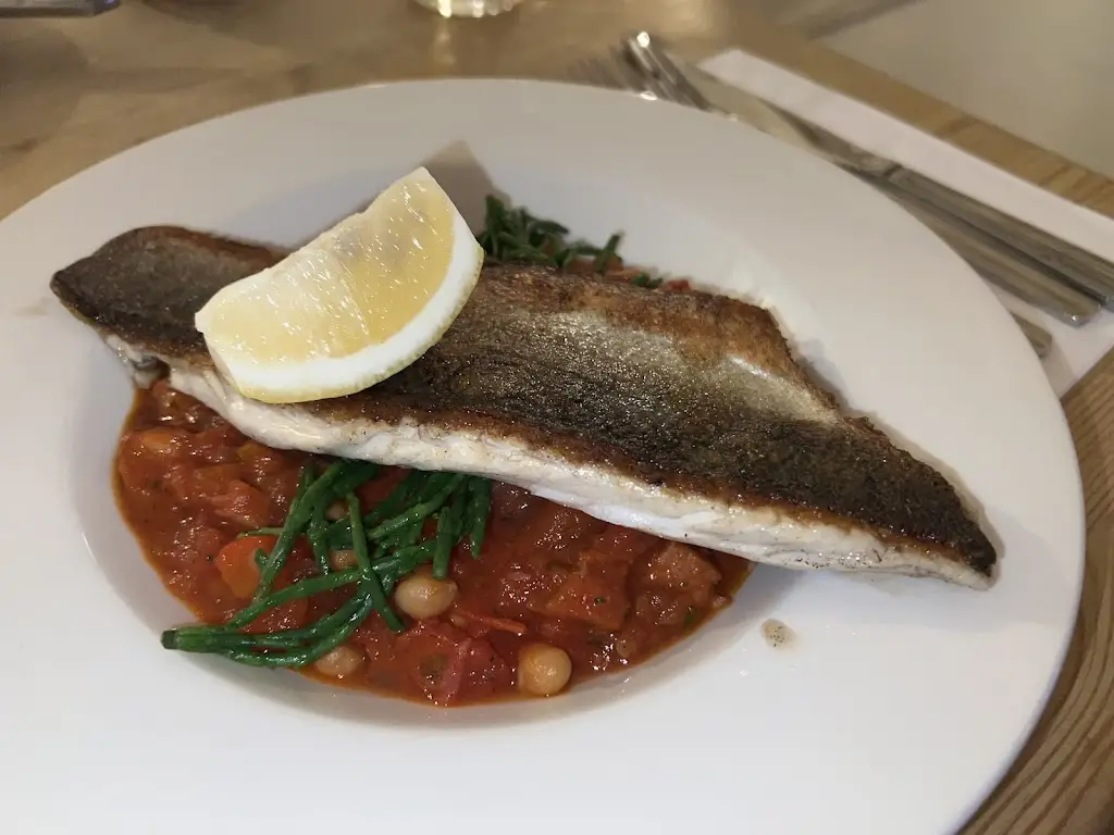 Carrie Gow_Harringtons On The Hill_Kenilworth_review