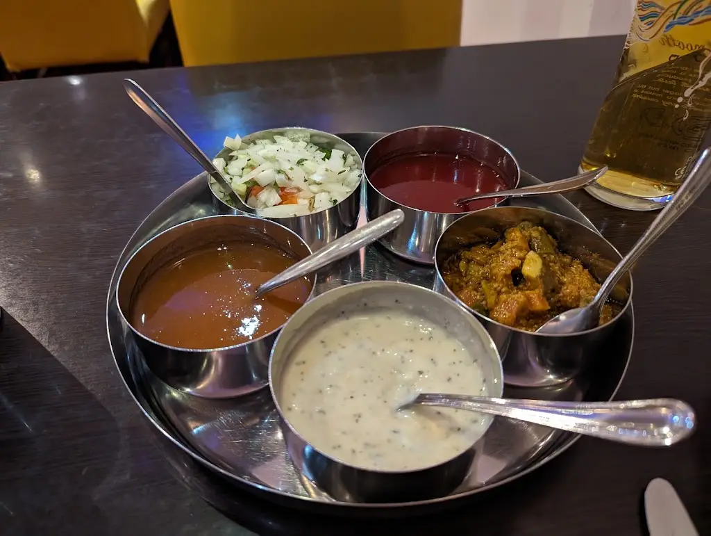 Stephen_Sunam Balti House_Kenilworth_review