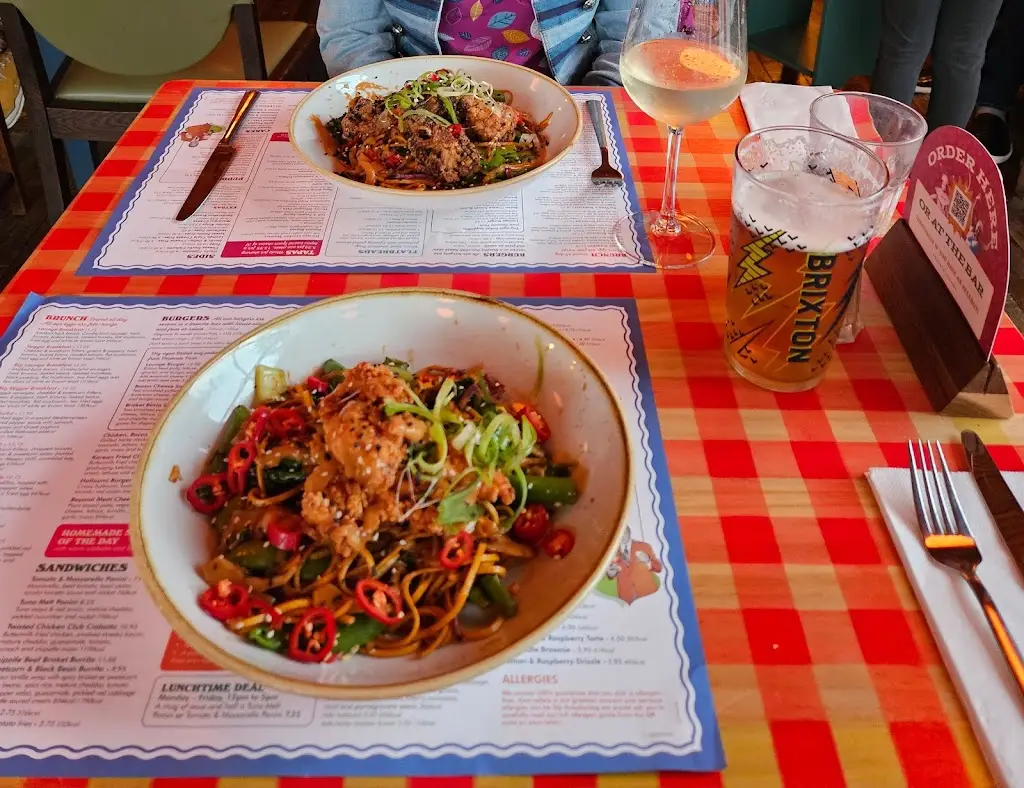 Jay Glanville_Fossato Lounge_Kenilworth_review