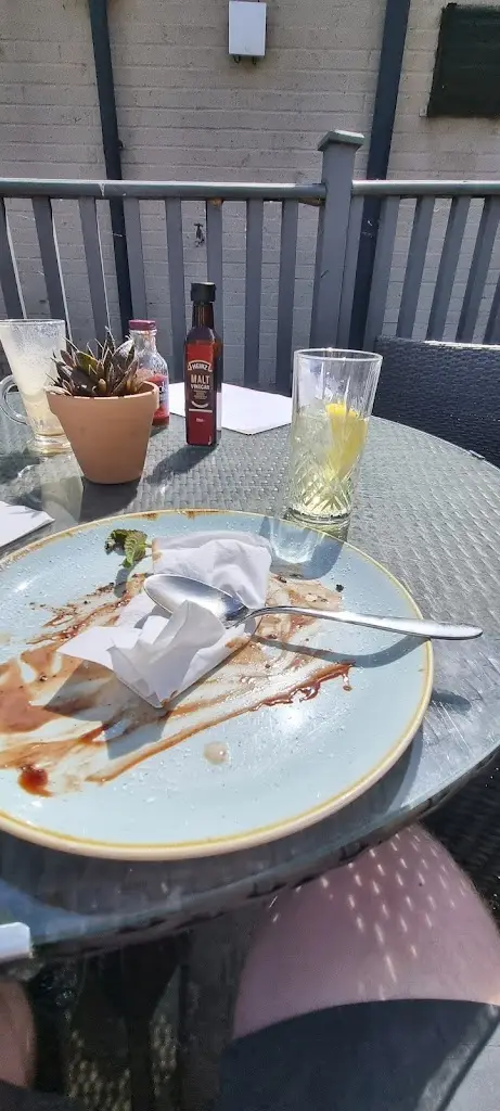 Menu_Queen & Castle Kenilworth_Kenilworth_image_6