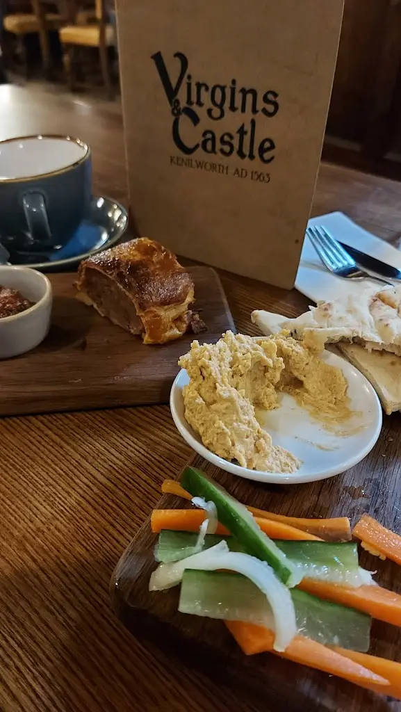 Menu_Virgins & Castle_Kenilworth_image_9