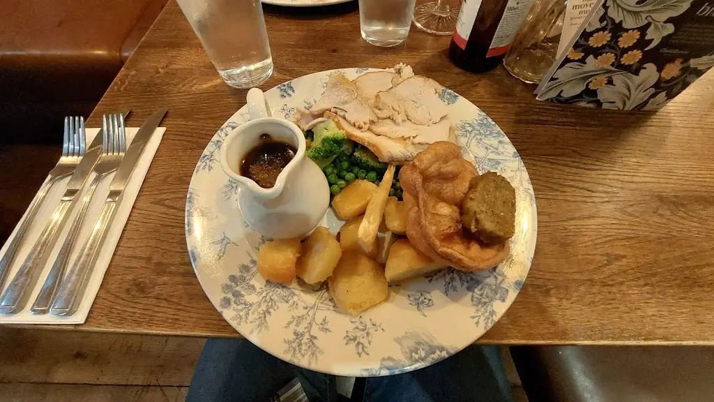 Alan Gladman_The Abbey Field_Kenilworth_recensione