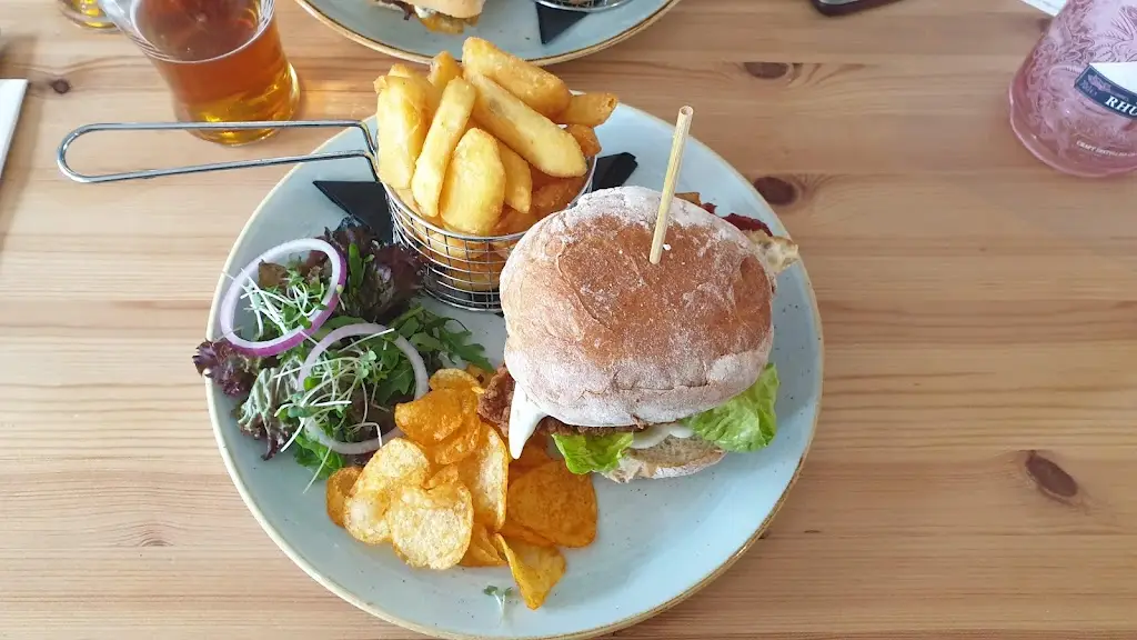 The Swan_Kibworth Harcourt_slider_image_3