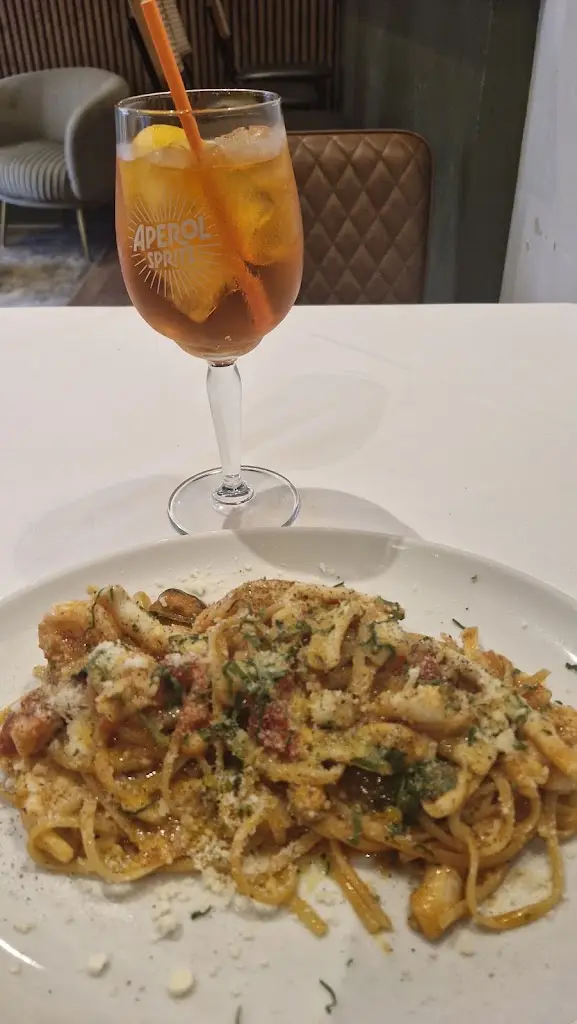 Rosa Russel_Oggi Kibworth_Kibworth Harcourt_review