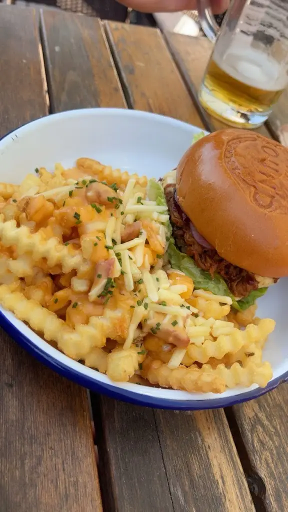 Samantha Norcup_The Round_Keswick_review