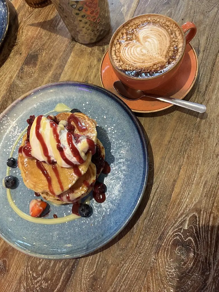 Lake Road Brunch_Keswick_slider_image_3