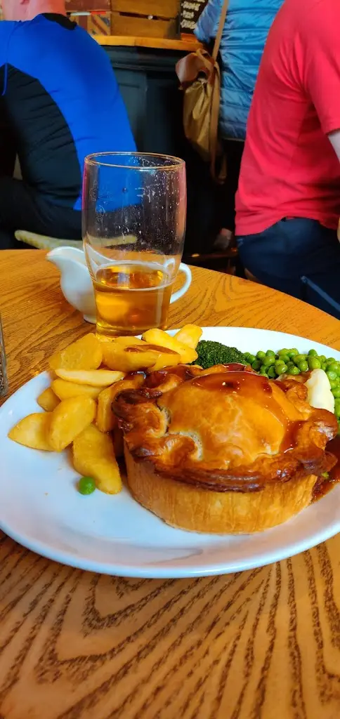 Menu_Dog & Gun_Keswick_image_8