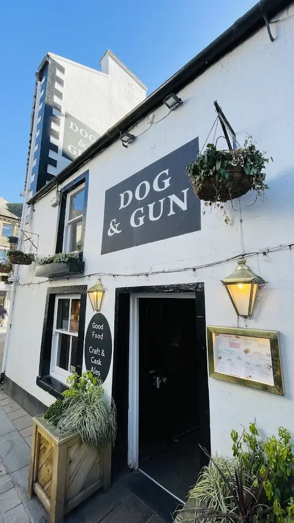 StuDio Younger_Dog & Gun_Keswick_review