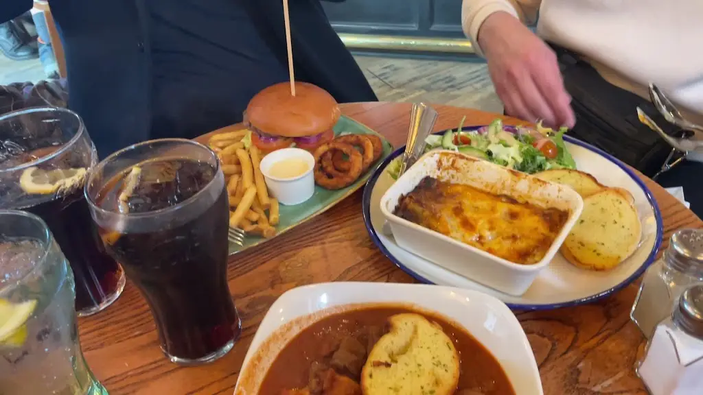 Dog & Gun_Keswick_slider_image_2