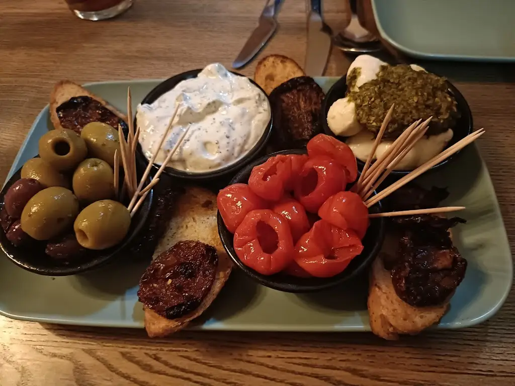 Menu_The Salutation_Keyworth_image_7