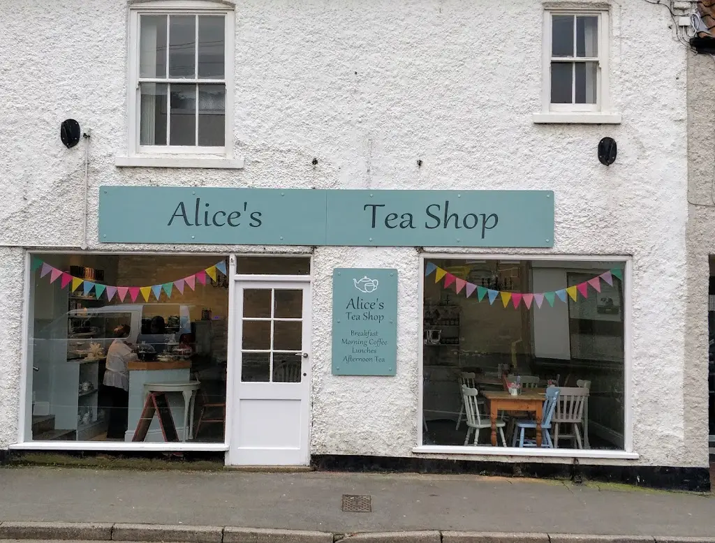 Alice's Tea Shop restaurante en Keyworth
