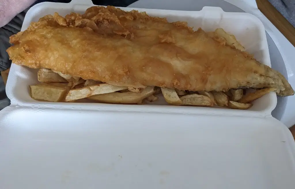 Zoe Greengrass_Plumtree Fish and Chips_Keyworth_review