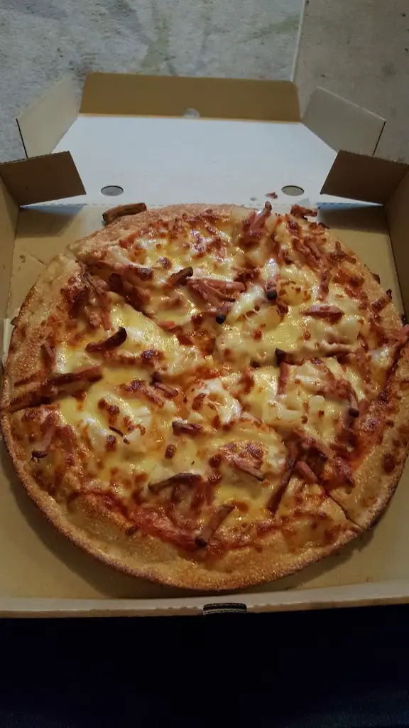 Sarah Parsons_Hot Box_Keyworth_reseña