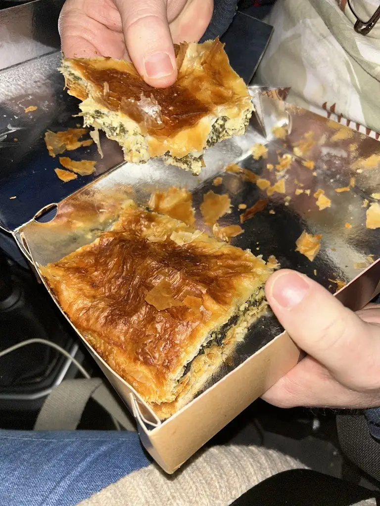 Sarah Louise Belverstone_GreekLicious and Sweet_Killamarsh_recensione