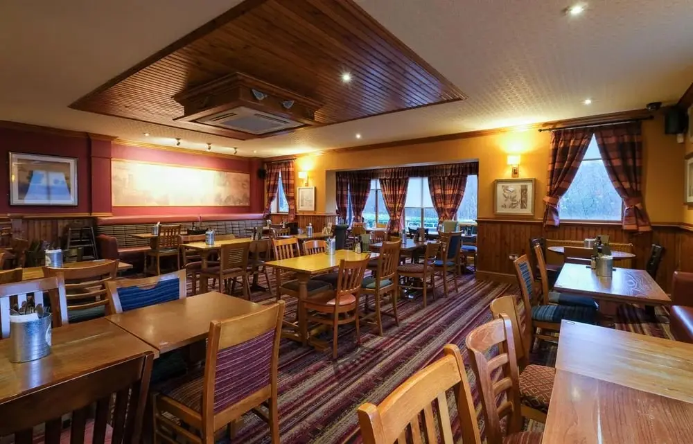 Elmwood Farm - Farmhouse Inns_Killamarsh_slider_image_1