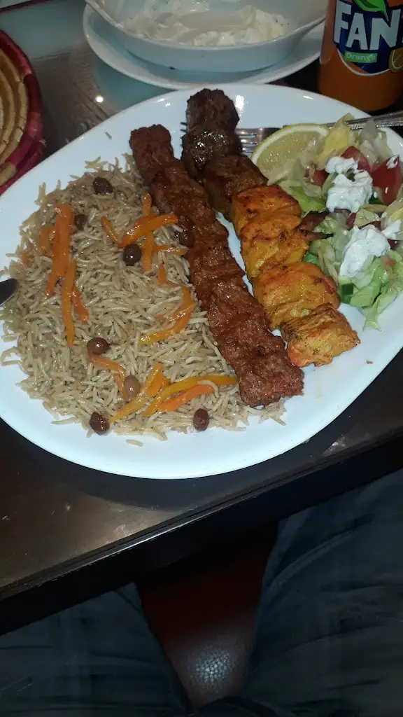 Menu_Ariana II_Kilburn_image_5