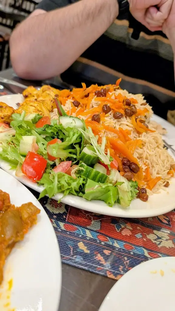 Kate_Ariana II_Kilburn_review