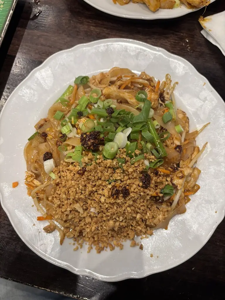 Ash Patel_Spicy Basil_Kilburn_review