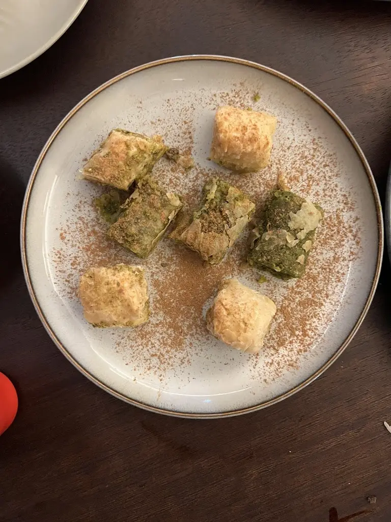 Menu_Ilili lebanese grill and mezze_Kennington_image_6